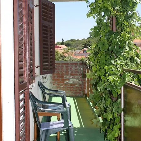 With Parking Space - 5098 Murter