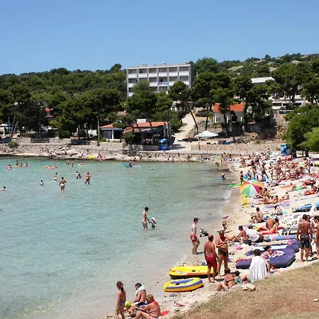 With Parking Space - 5098 아파트