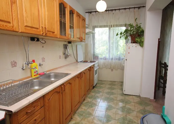 아파트 With Parking Space - 5098 무르테르